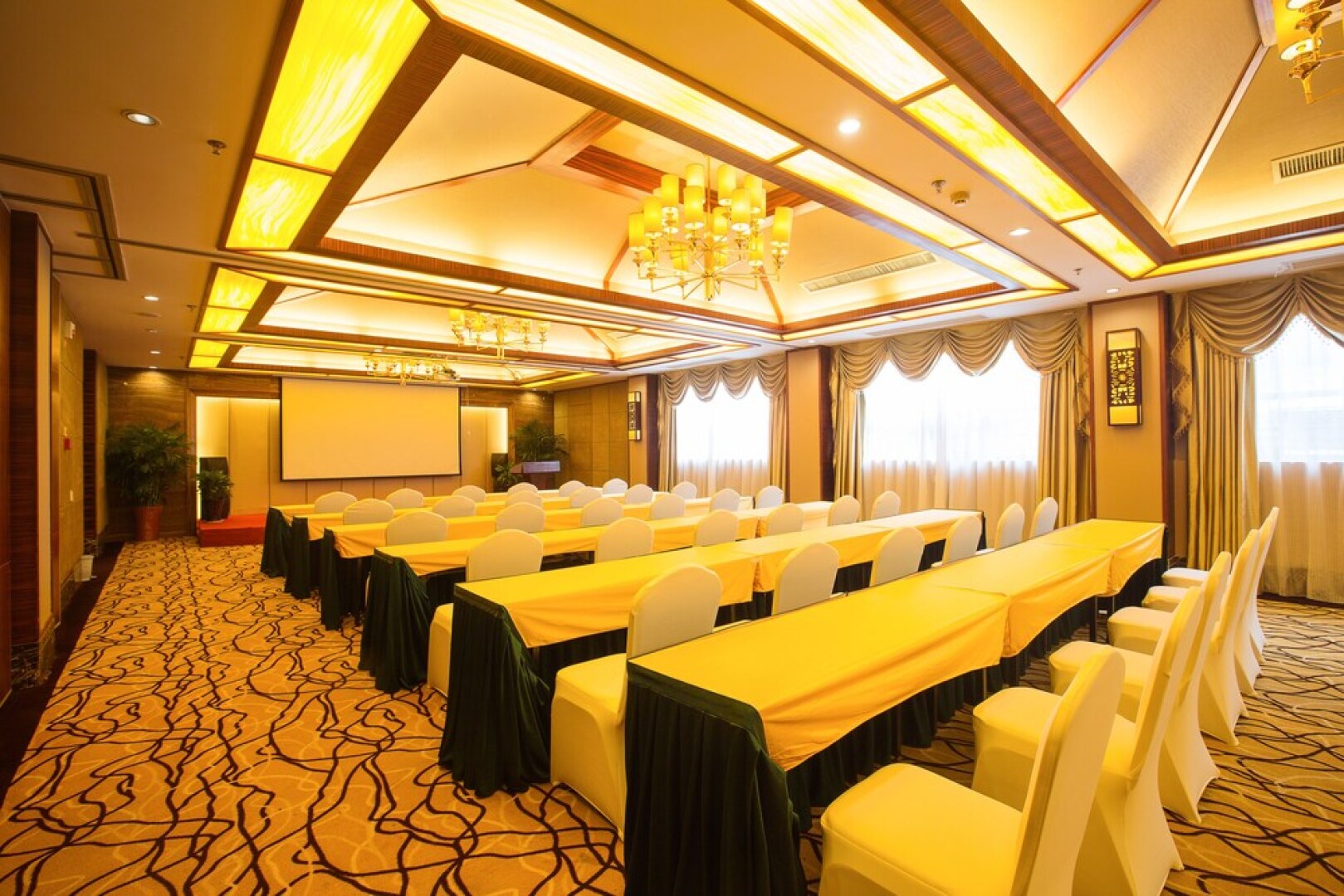 Metropolo Wuyishan Resort