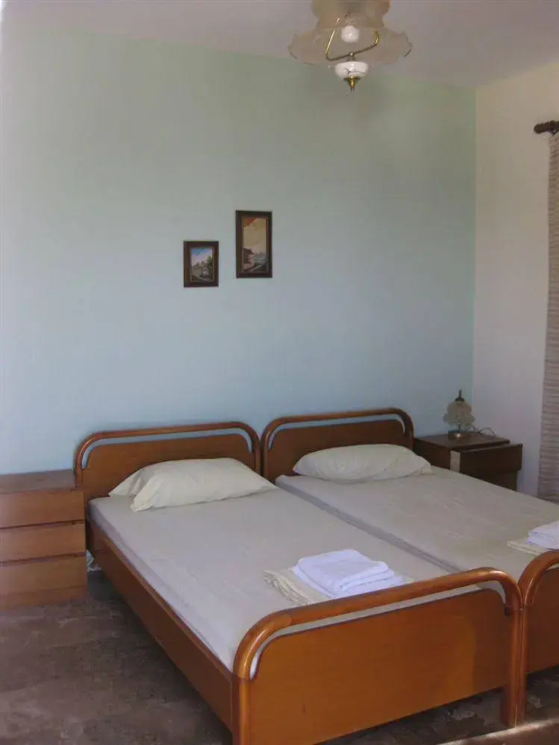 Villa Apostolis Studios