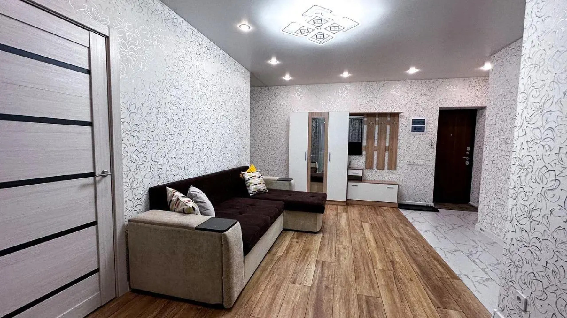 Апартаменты на улице Университетская 5/37