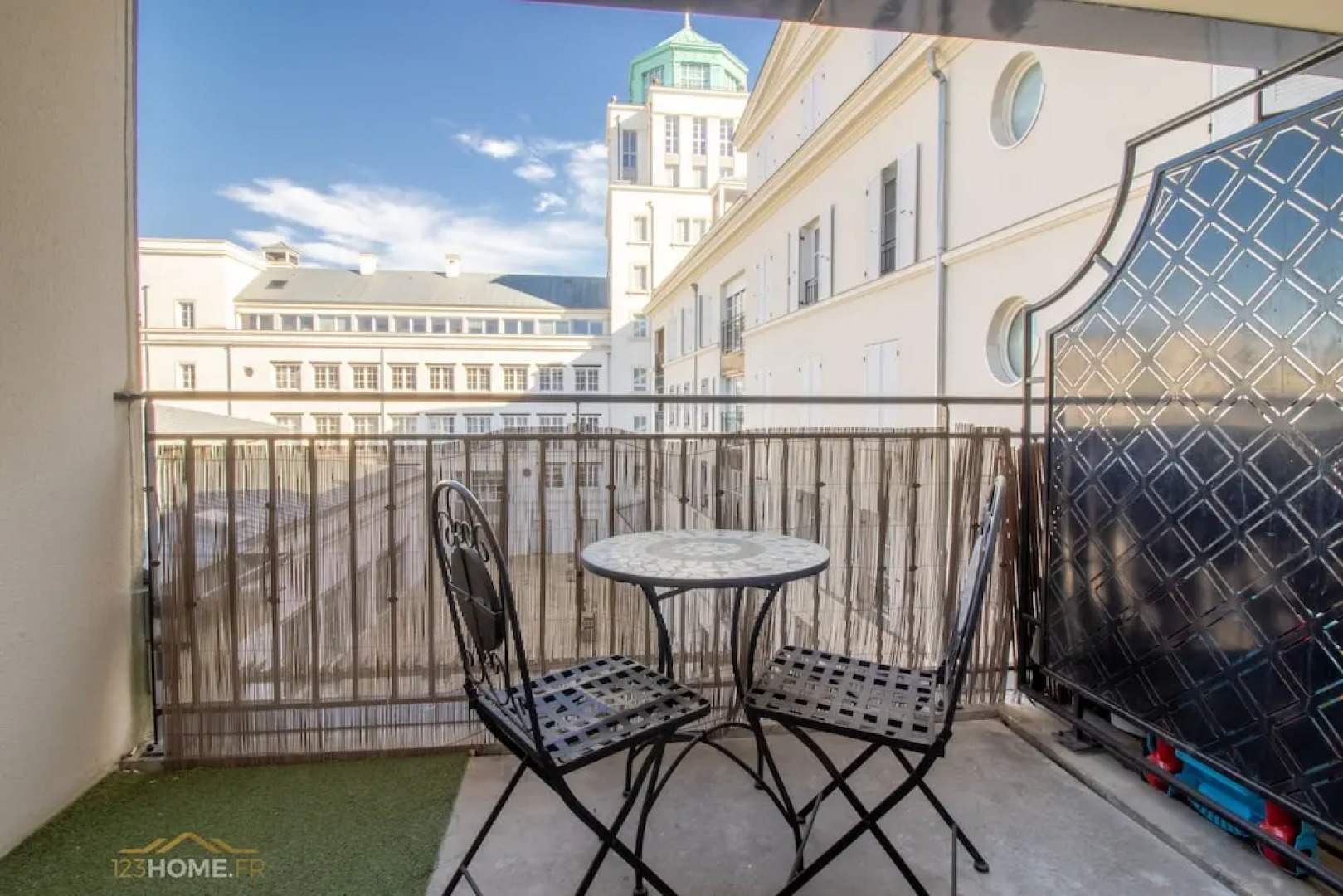 123home - Le Victoria