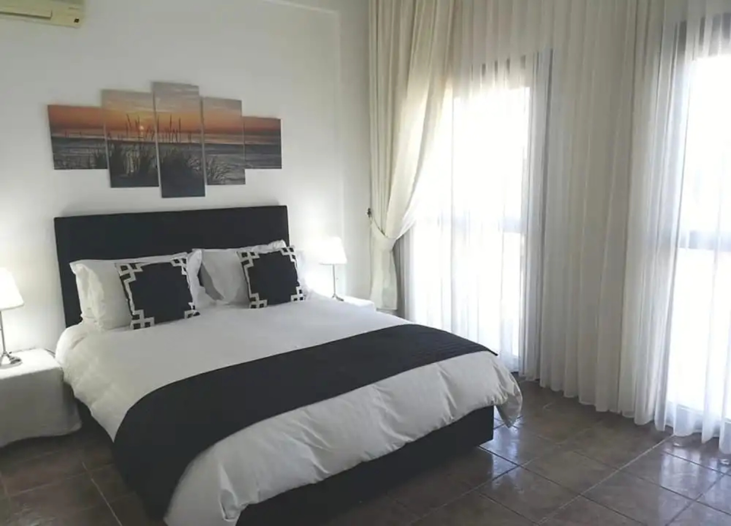 Stunning Private Villa - Beautiful Gardens & Pool