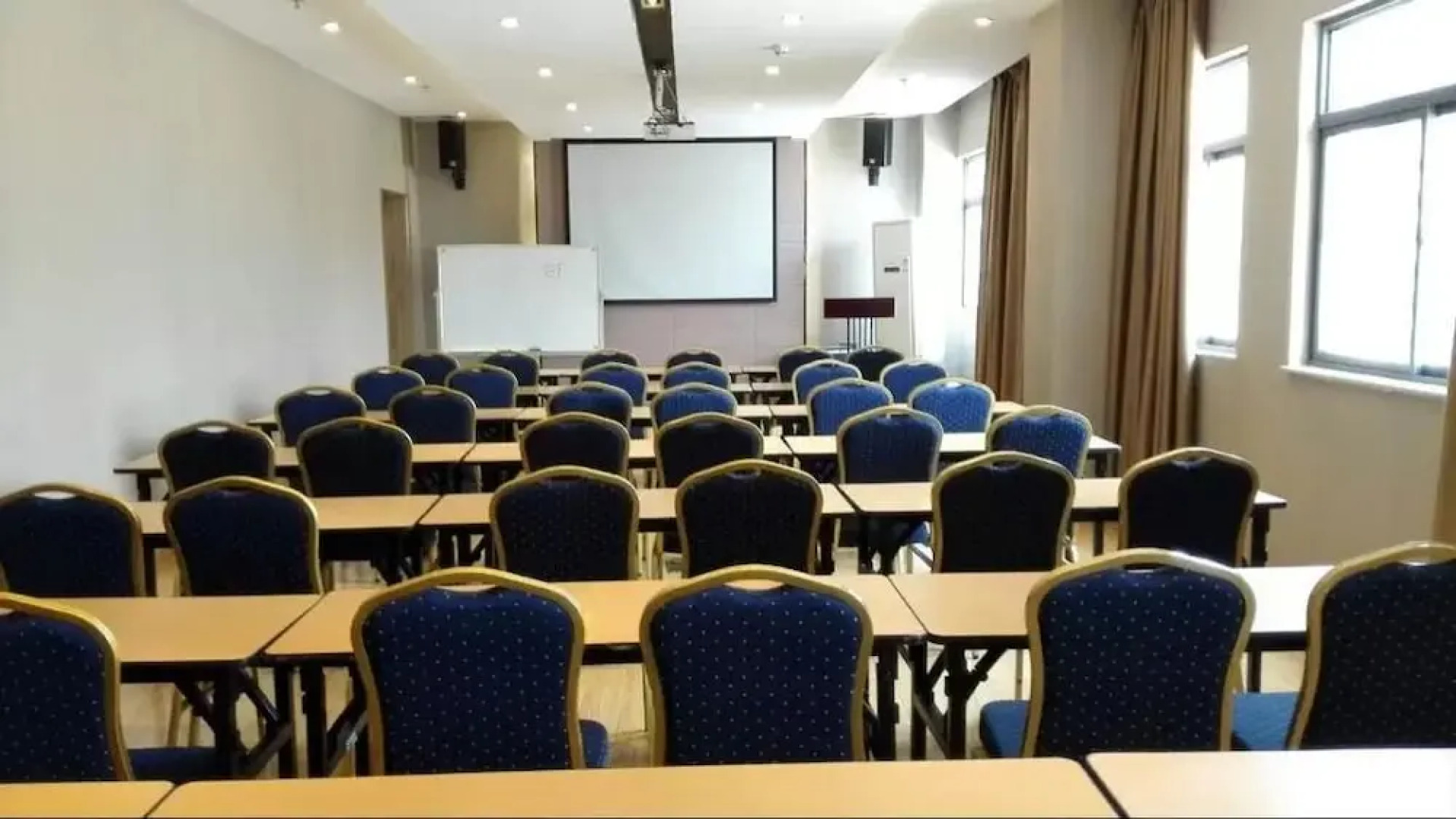 The Posh Hotel Fuzhou