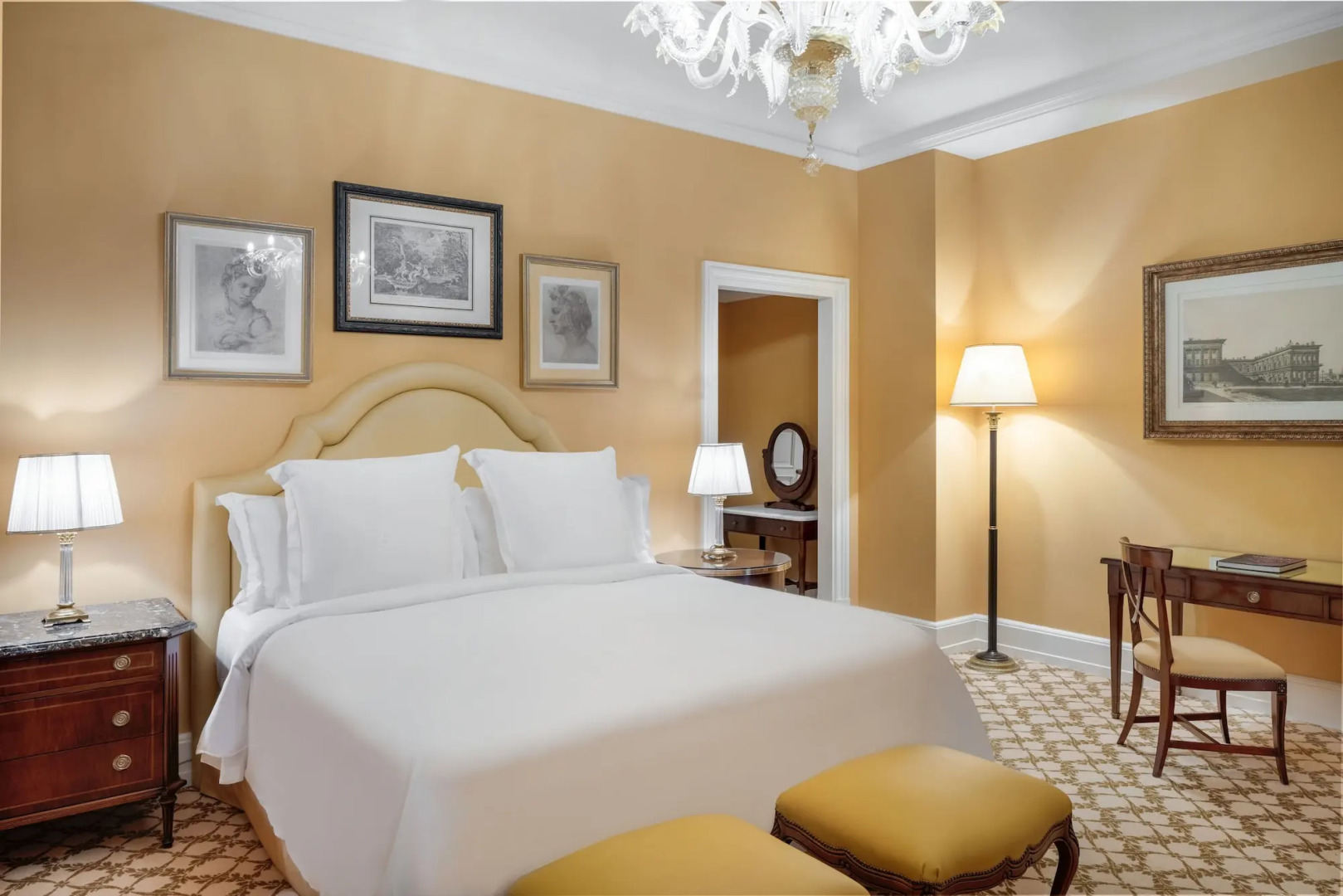 Отель Four Seasons Hotel Firenze