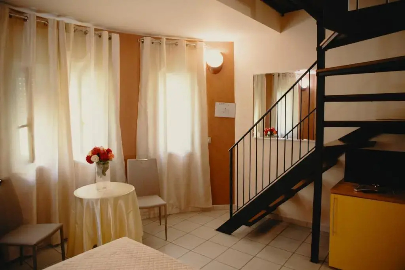 Halykos Hotel