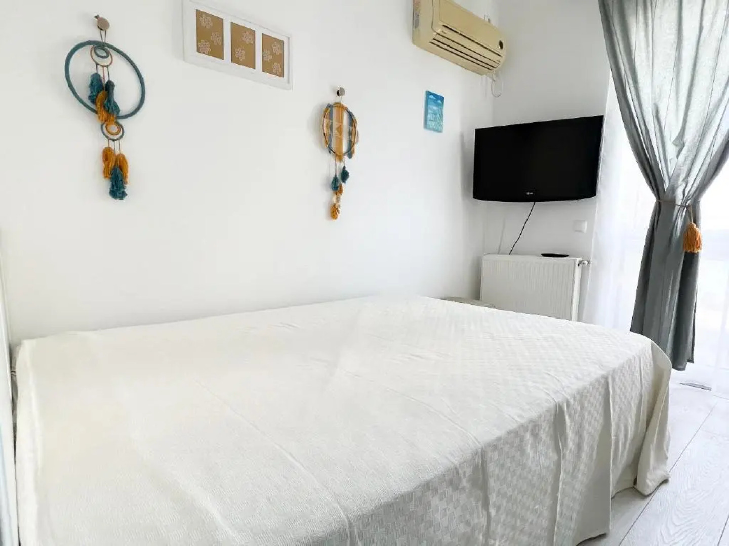 SeaView 3 Rooms Cozy Apartament