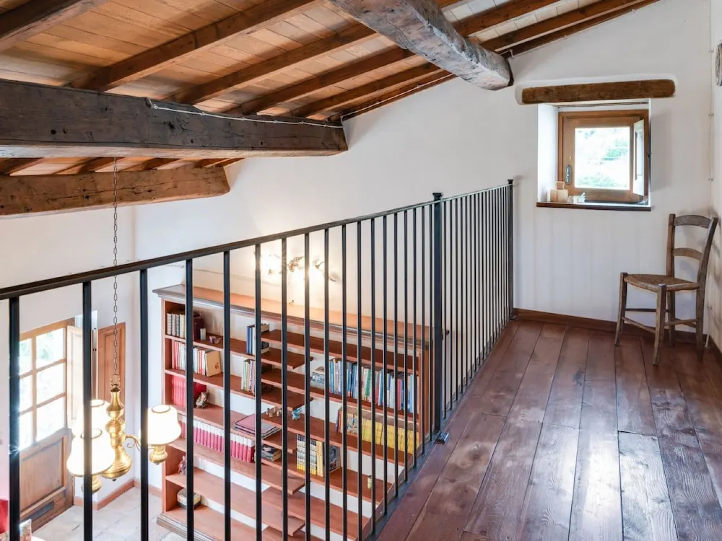 Tuscan Haven- Spacious Home