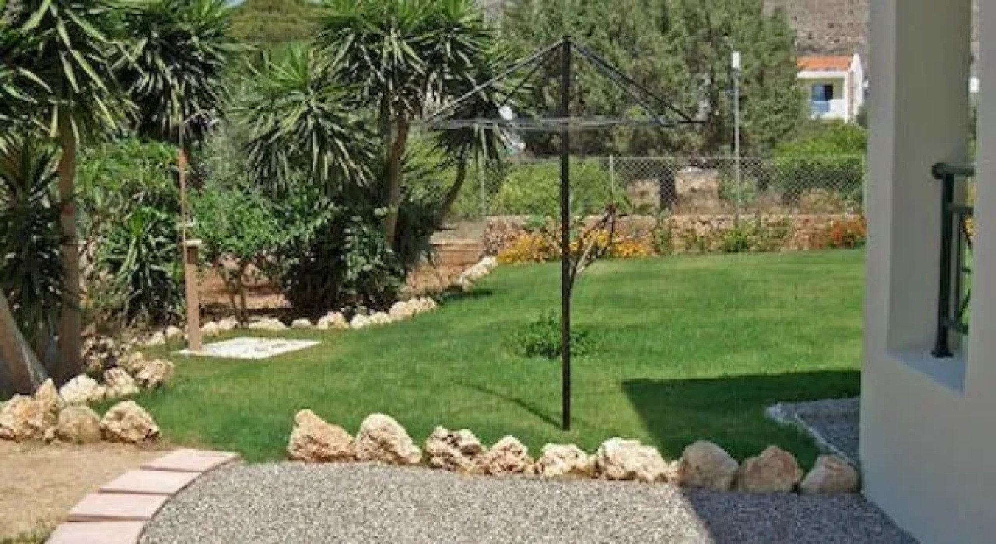 Sifis Studios Pefkos