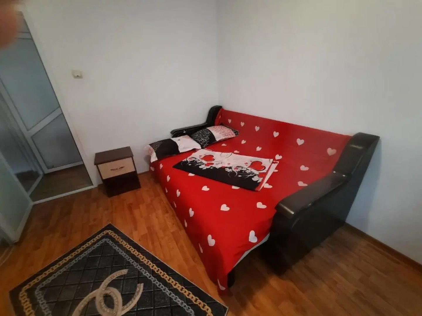Apartament Et2 Strada Rozelor