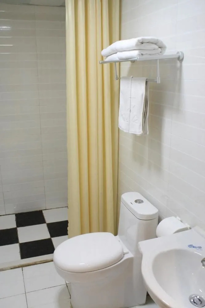 Binzhou Century Star Business Hotel