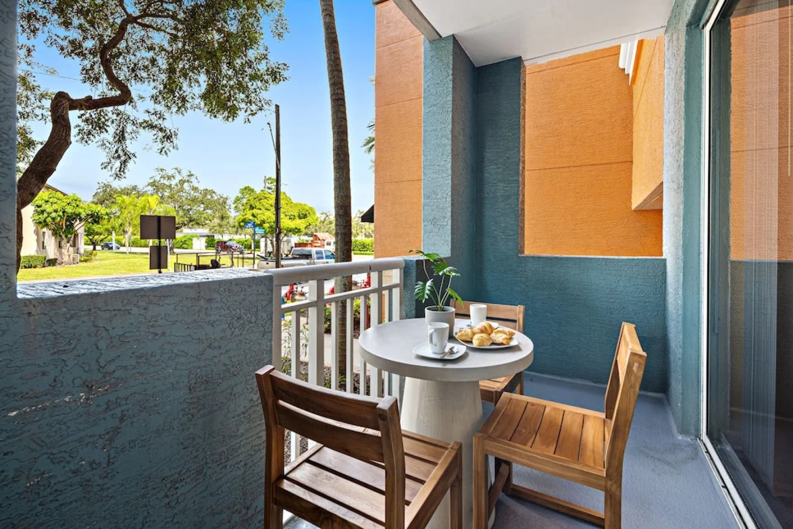 Dharma Home Suites South Miami at Red Road Commons