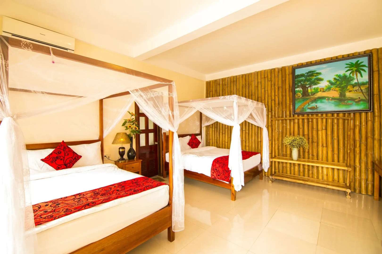 Phong Nha Lake House