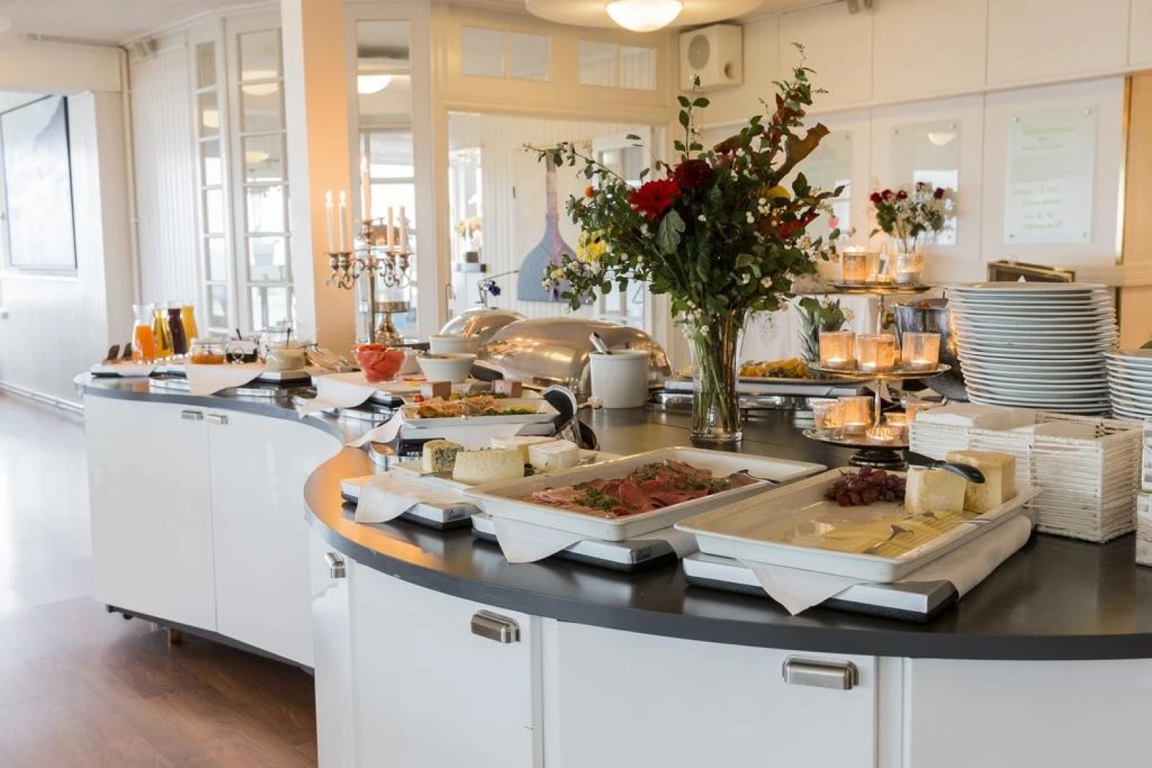 Hotell och Restaurang Hovs Hallar