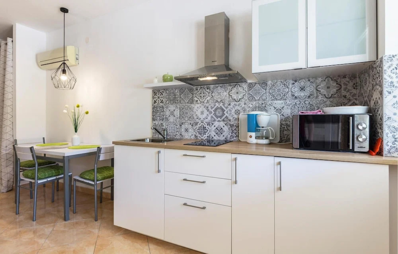 Awesome Home in Labin with Hot Tub, WiFi & 5 Bedrooms