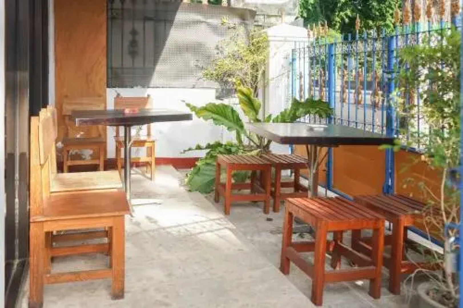 RedDoorz Plus @ Alun Alun Nganjuk