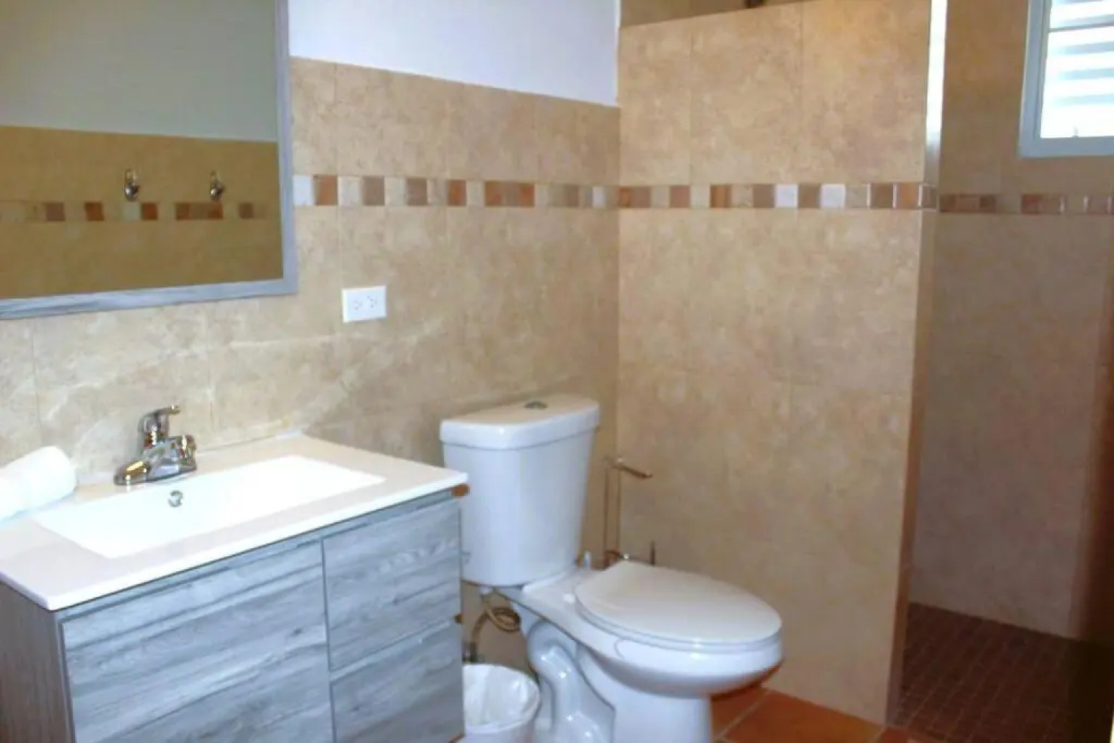 Casa al Mare #3- 1 bdr - 4 min walk to Sandy Beach