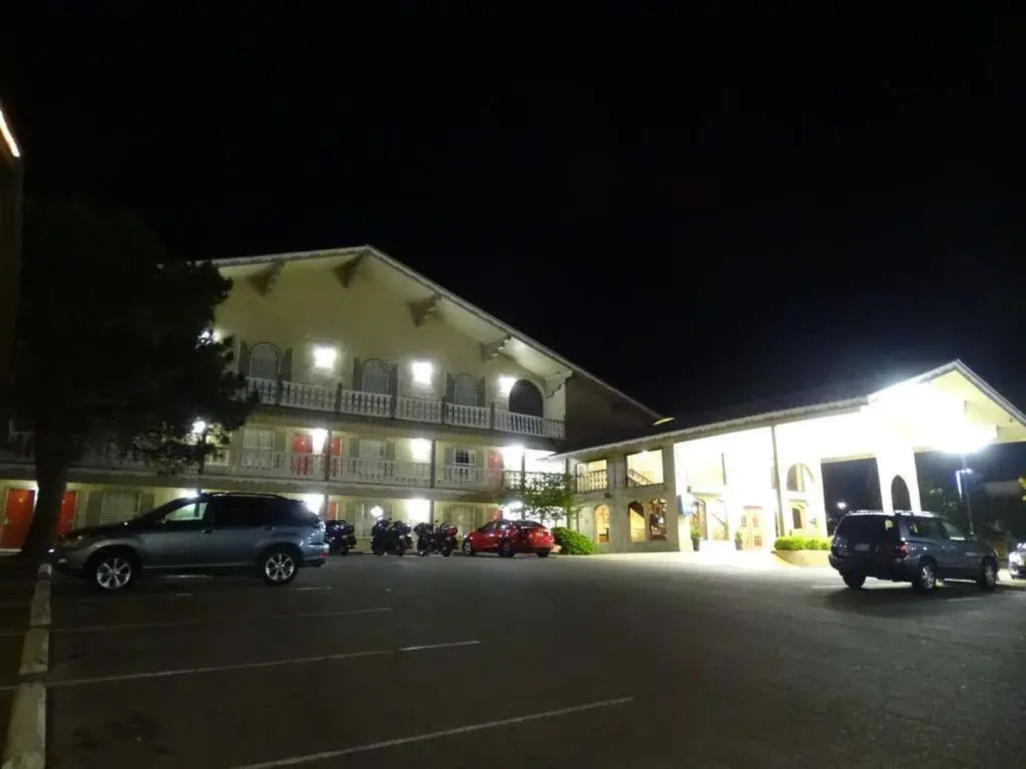 Best Western Sunday House Inn