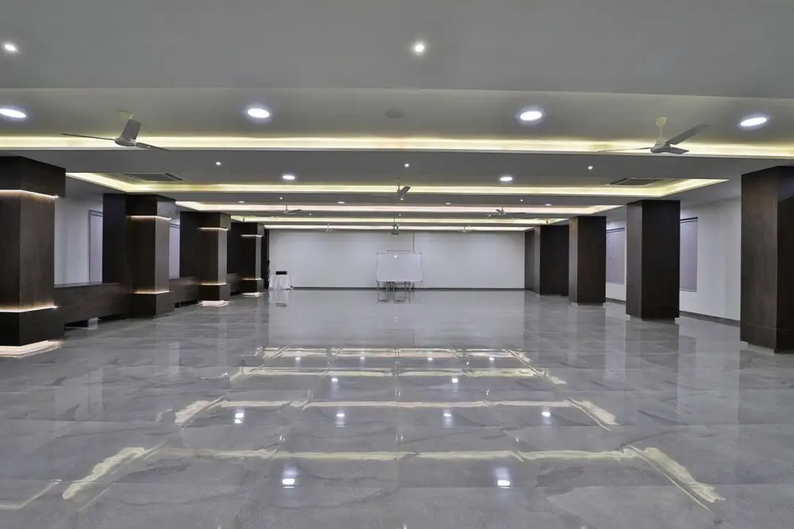 Palette - Hotel Shivalik