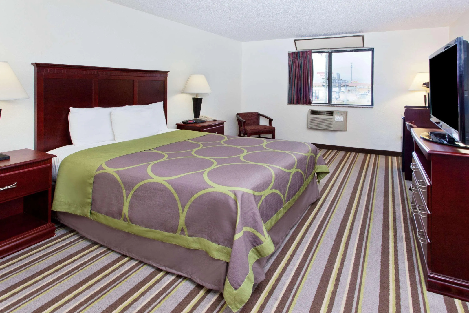 Super 8 by Wyndham Tuscaloosa
