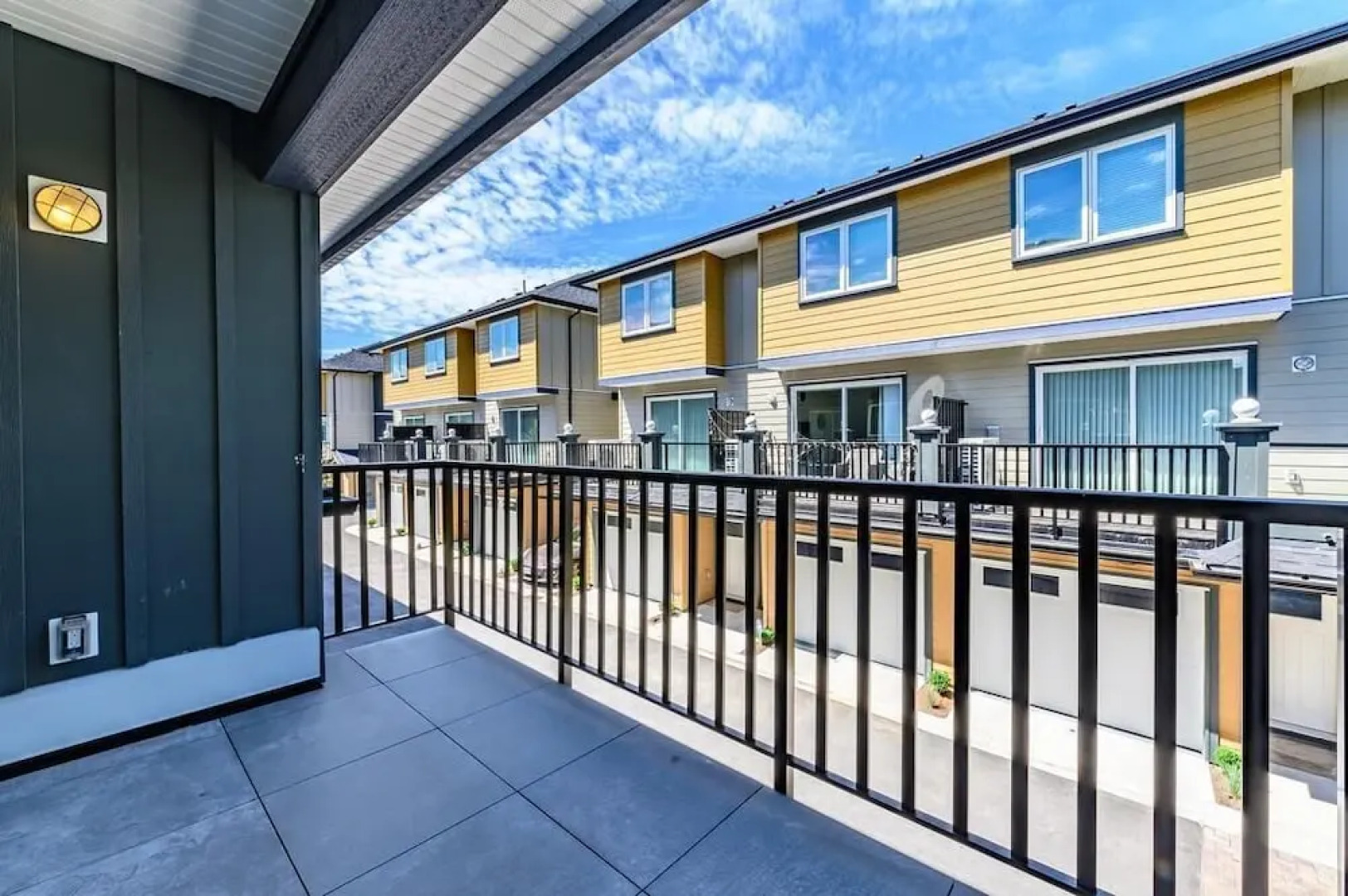 Luxury Townhouse by Elevate Rooms