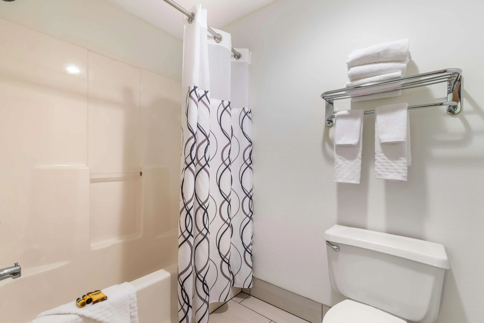 Best Western Plus University Park Inn & Suites