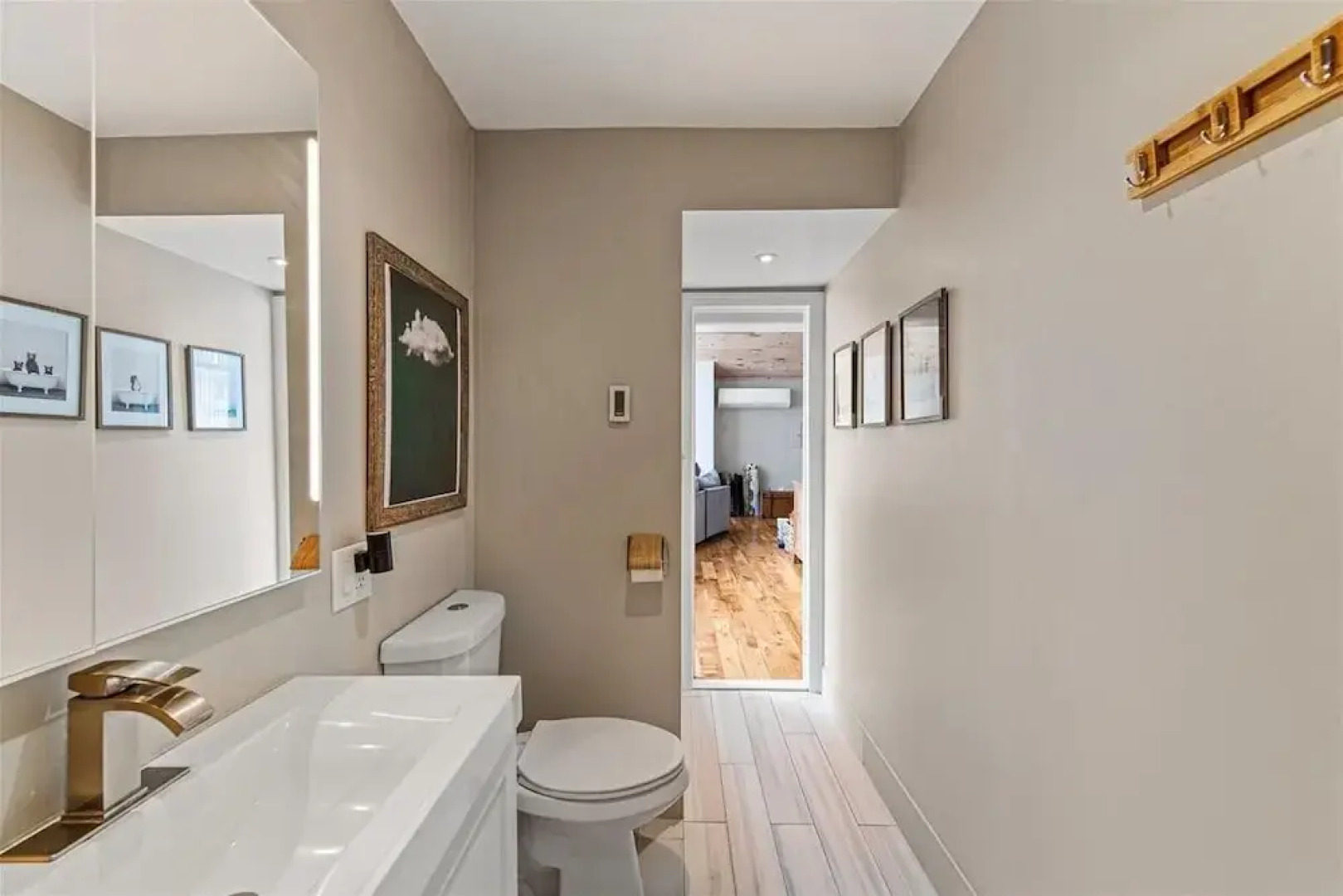 Pocono Scandinavian Cottage 2 Bedroom Cottage by RedAwning