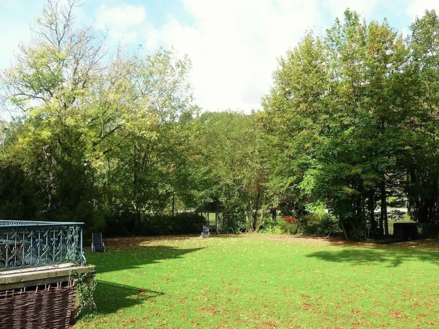 Luxury Mansion in Hastière-par-delà With Swimming Pool