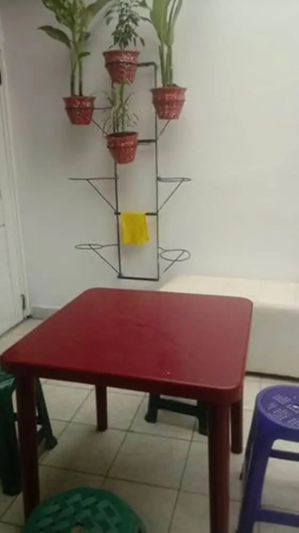 Lupuna Bunk & Breakfast