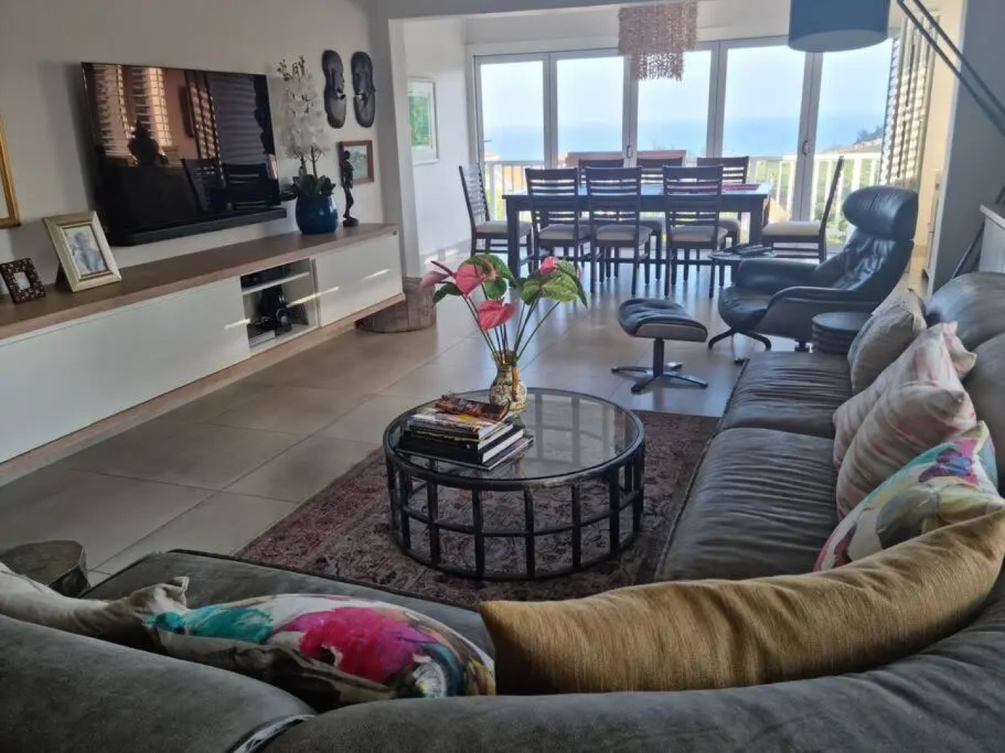 Modern Beach Apartment Eco Estate