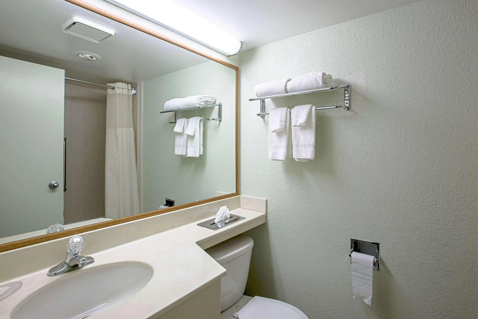 Quality Inn & Suites Council Bluffs - Omaha East