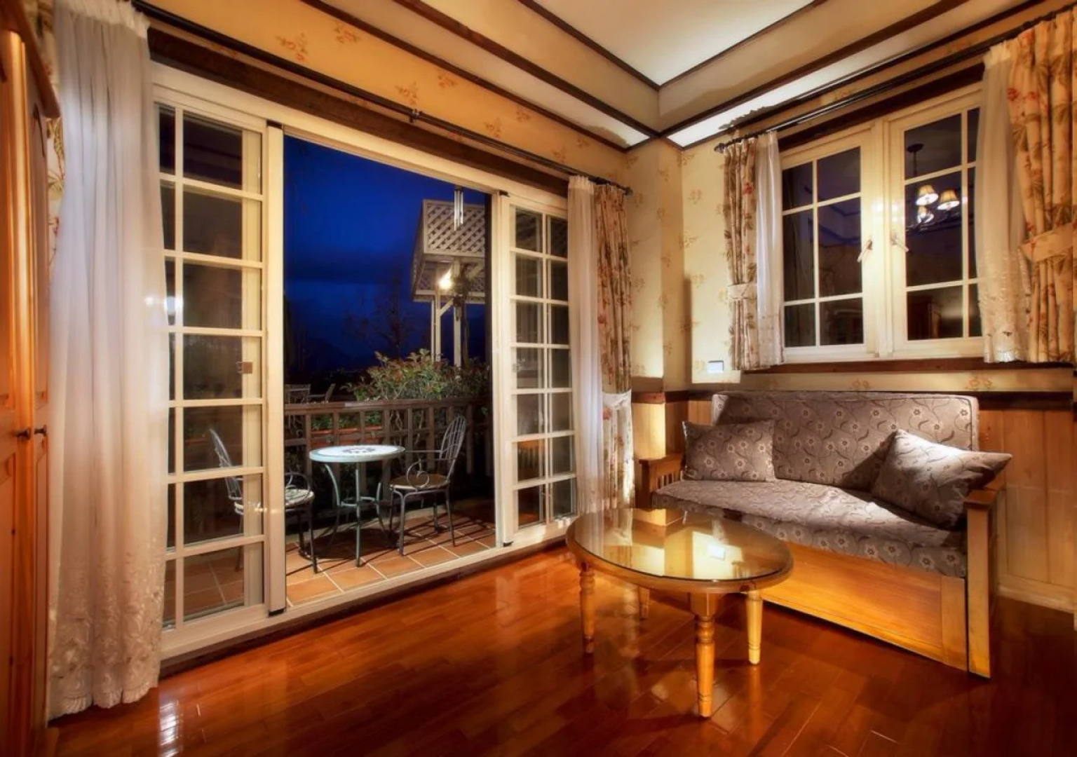 Sun Shine Vacation Villa