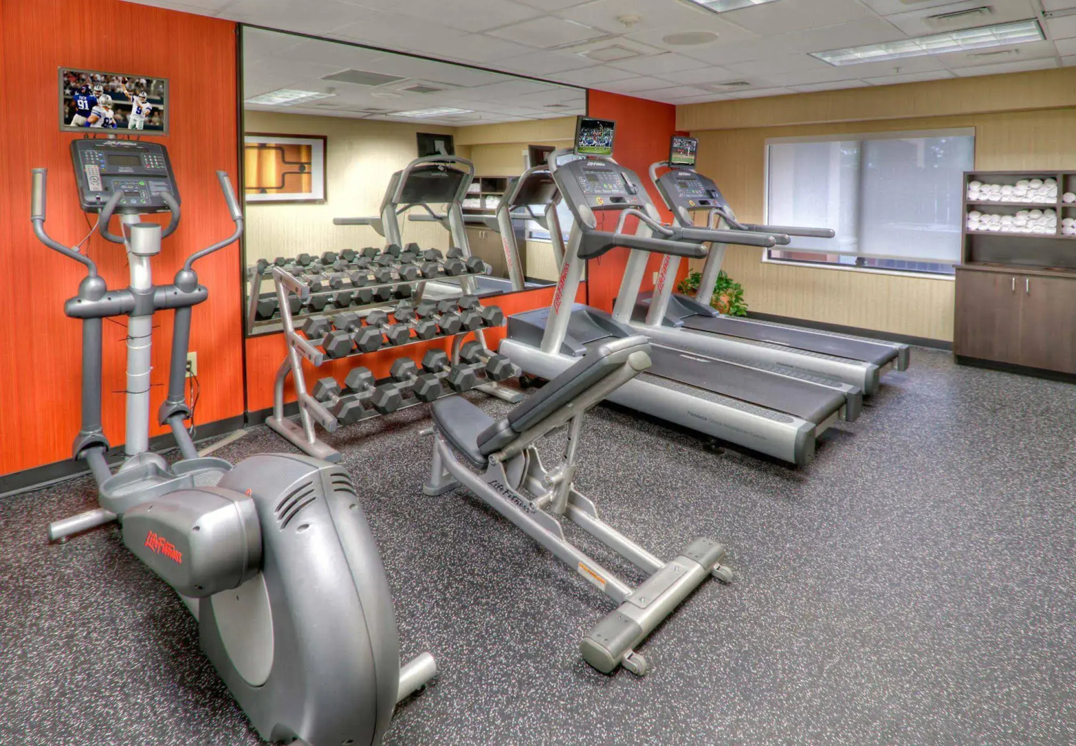 Courtyard by Marriott Burlington