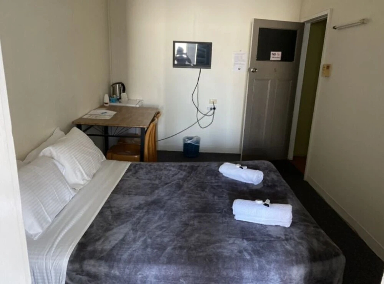 McGuire's CBD Hotel