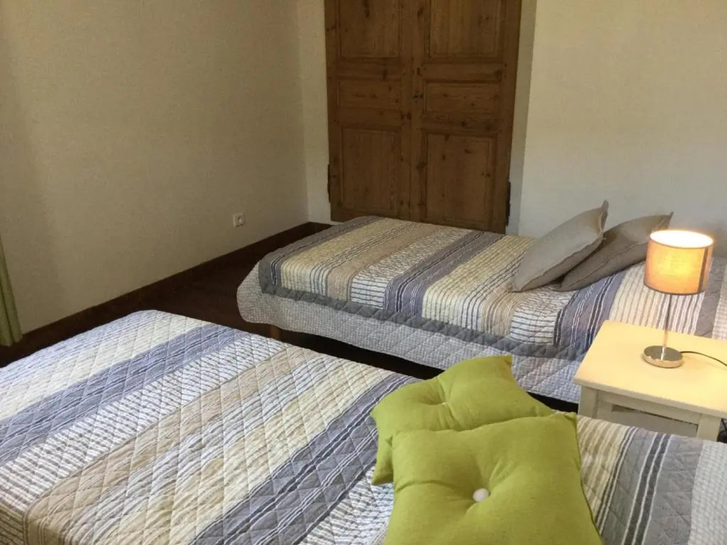 Joli Mas Provençal du 19ème Siècle Avec Grande Piscine Privée, Situé Au Calme, En Campagne de Lacoste, Au Cœur du Luberon, 6 Personnes, Ls2-239 Amanto