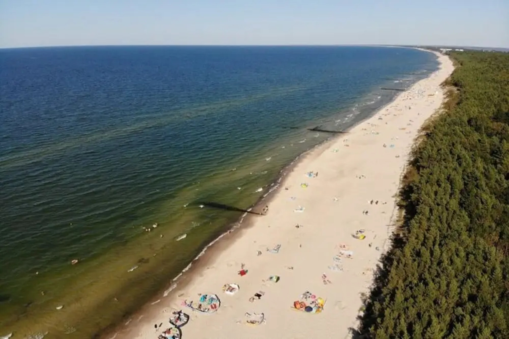 Apartment in Sianozety Near the Beach