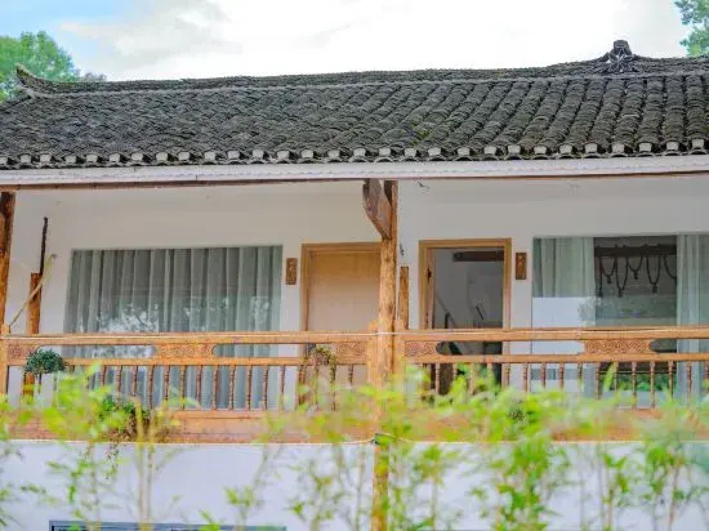 Shiyue Guesthouse