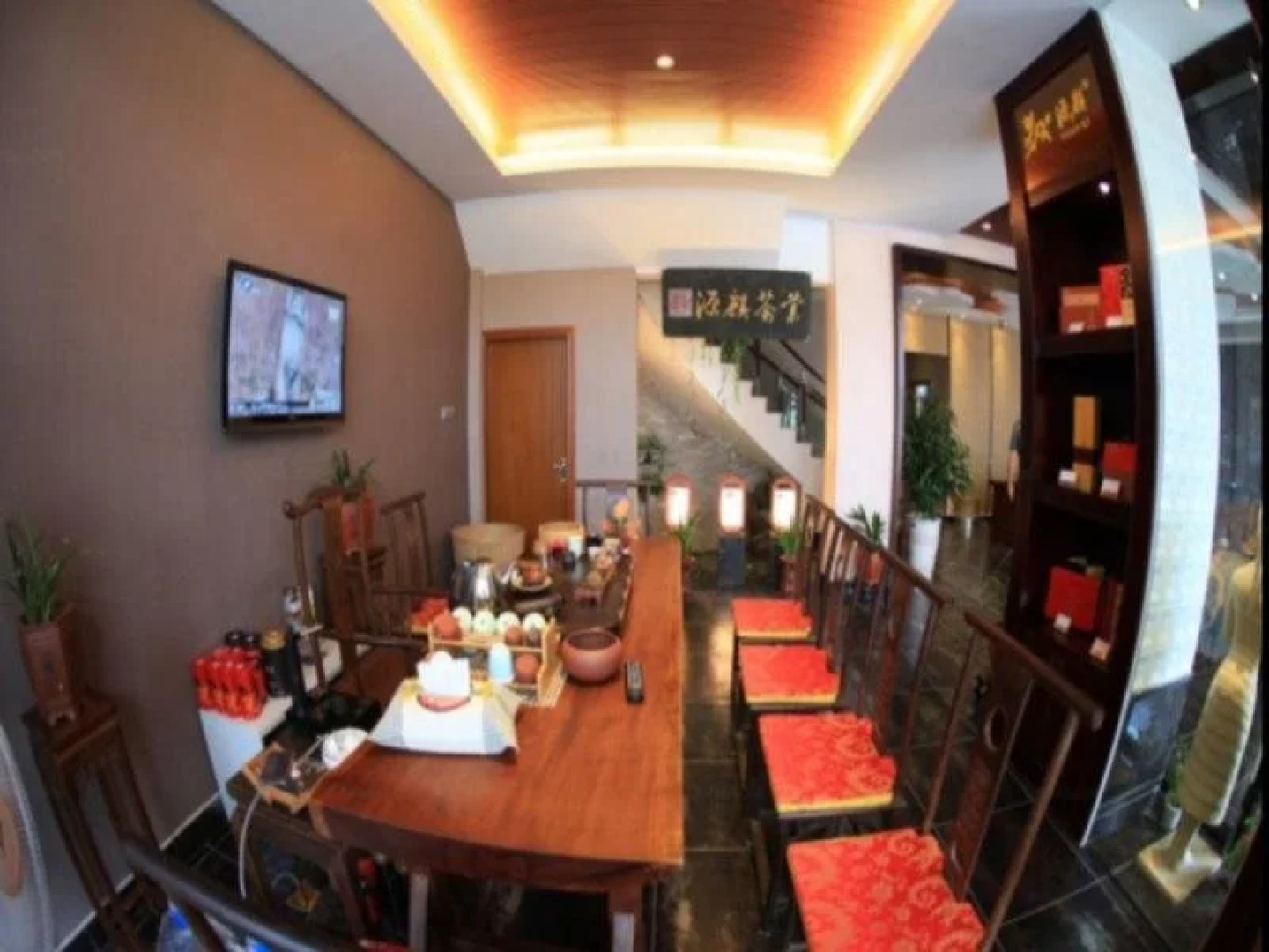 Wuyishan Huanyu Tourist Club