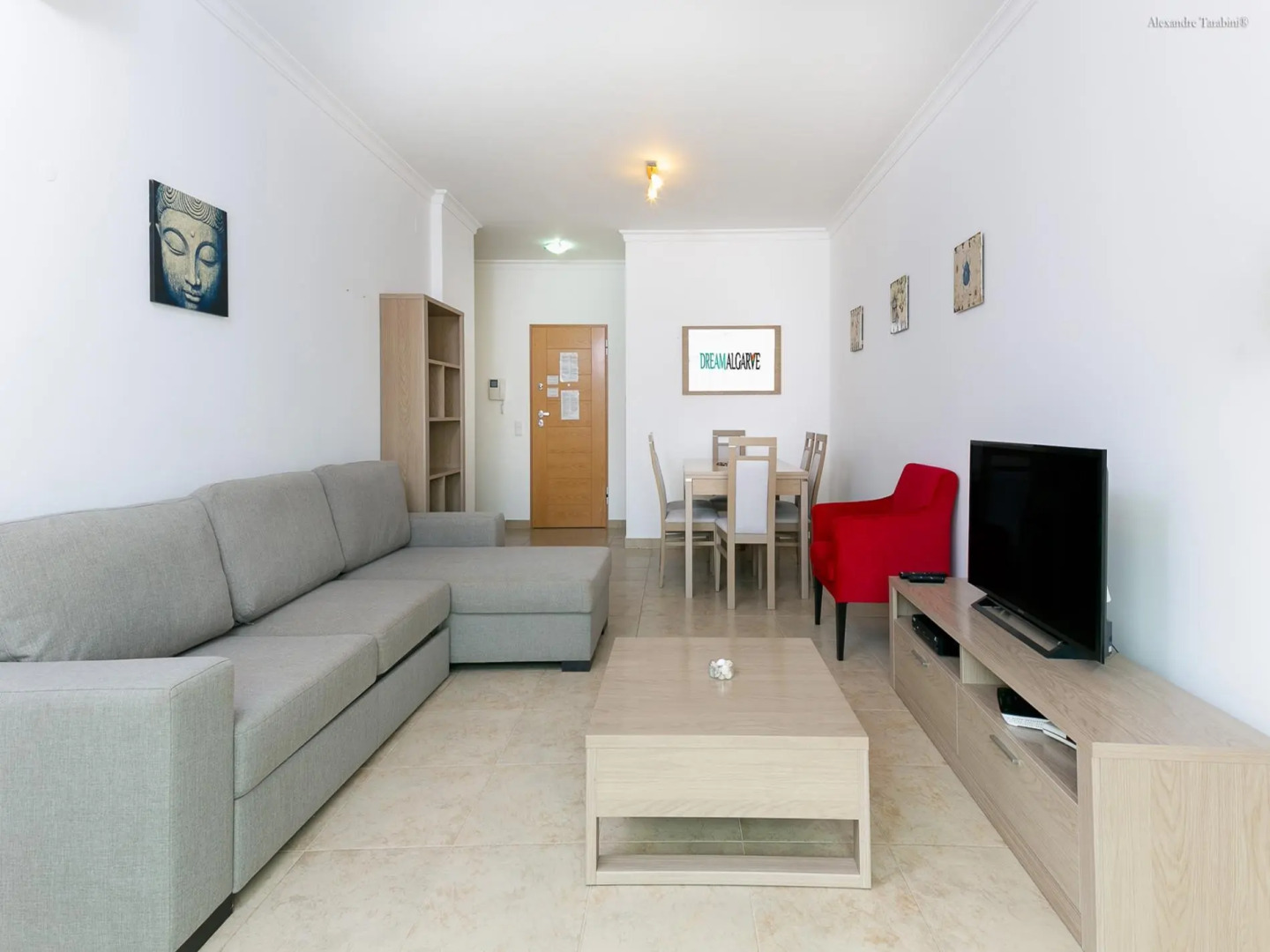 A05 - Luxury 1 Bed Fully Equipped with Pool