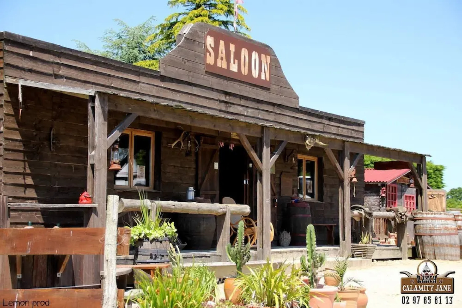 Le Ranch De Calamity Jane Tipis d'hôtes