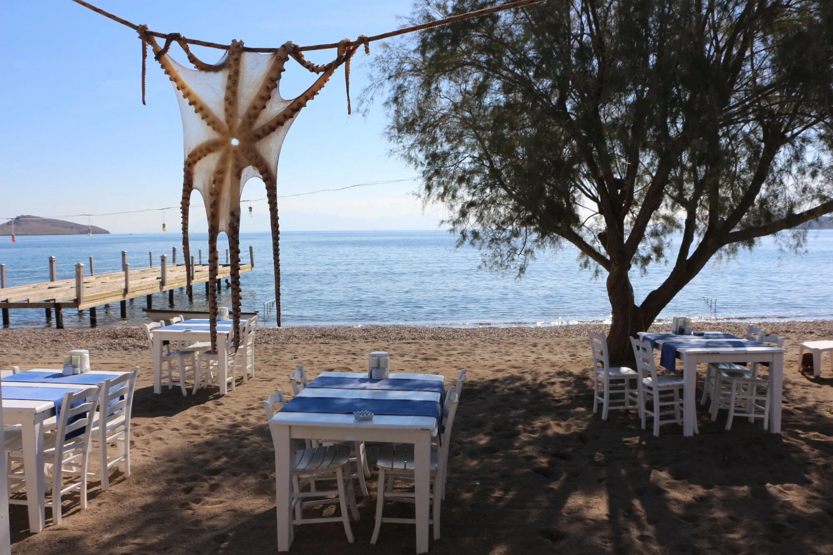 Kefi Beach and Suites