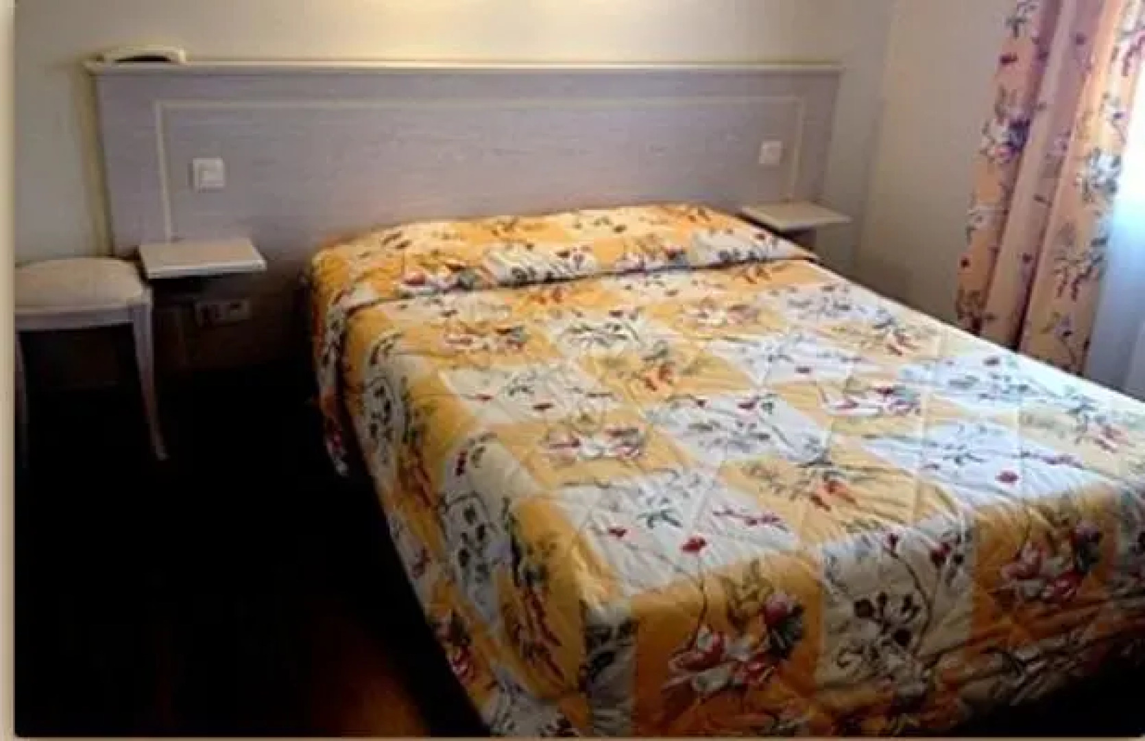 Hotel Restaurant Le Charles VIII