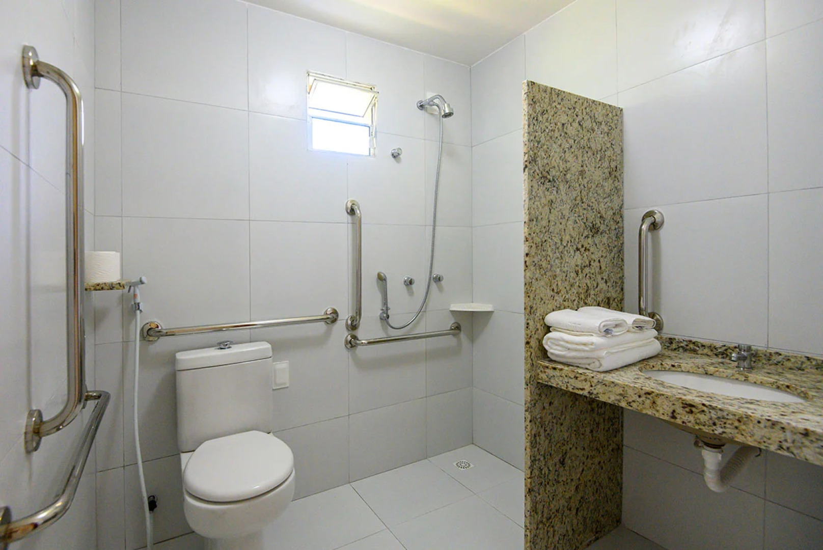 Pirangi Village Hotel