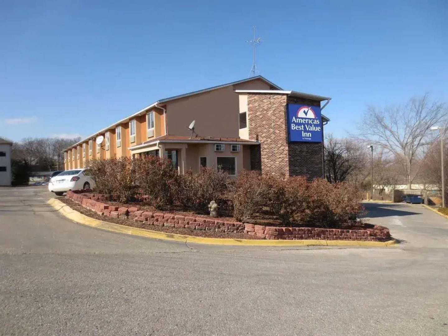 Super 8 Lawrence