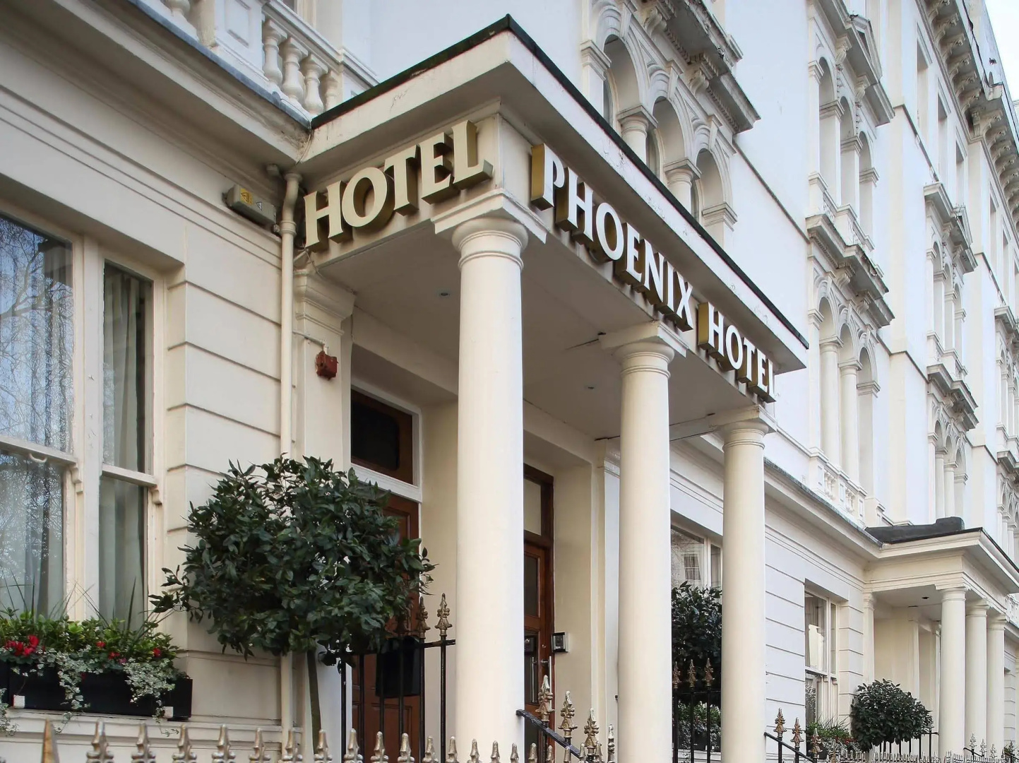 Phoenix Hotel