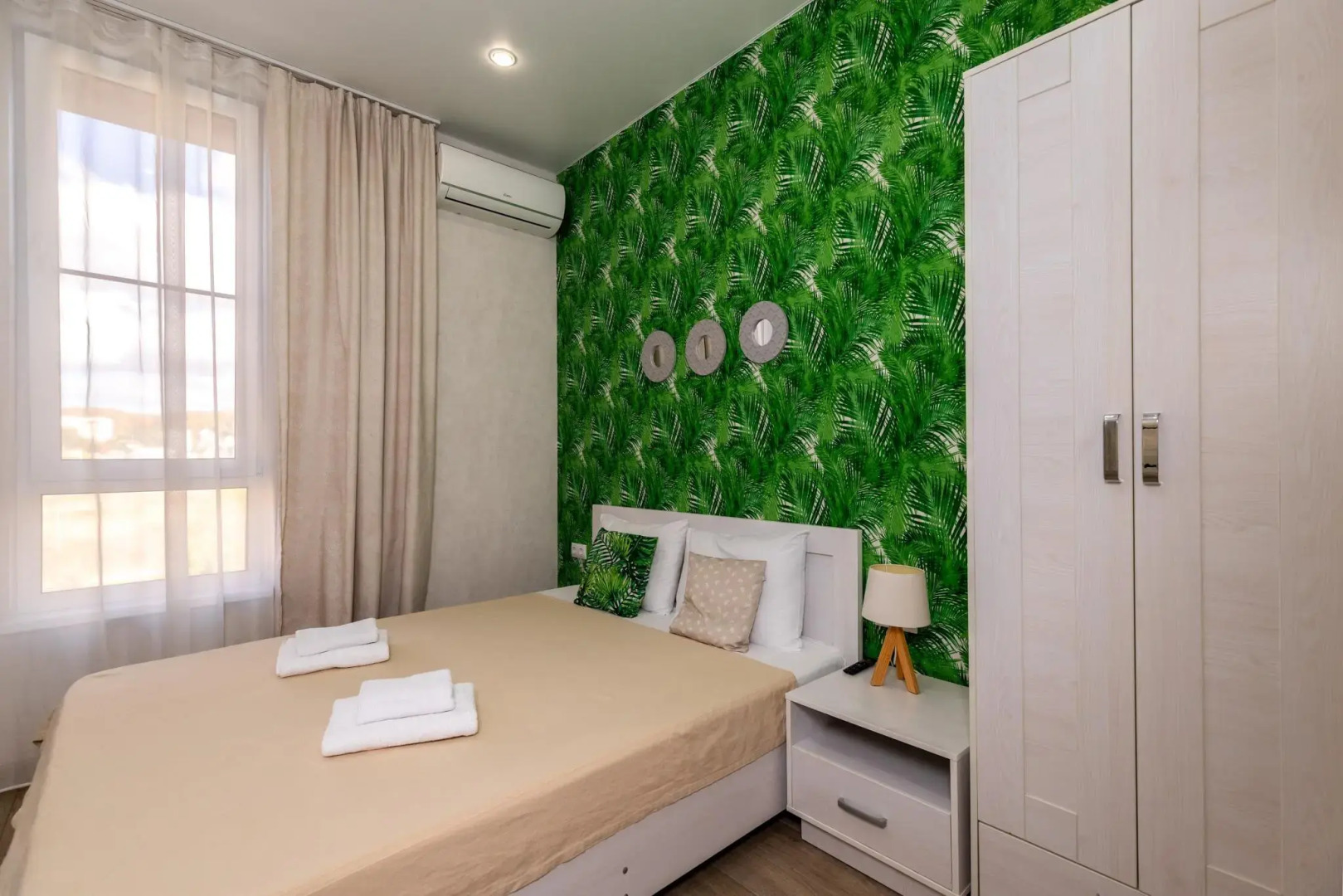 Море апартаментов в переулке Кувшинок