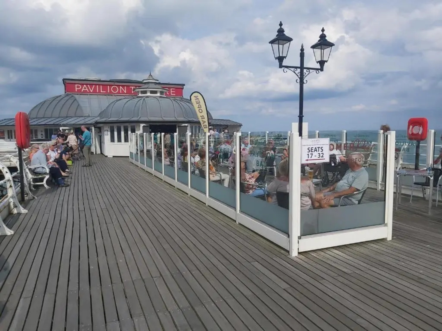 Detached House with Panoramic Sea Views