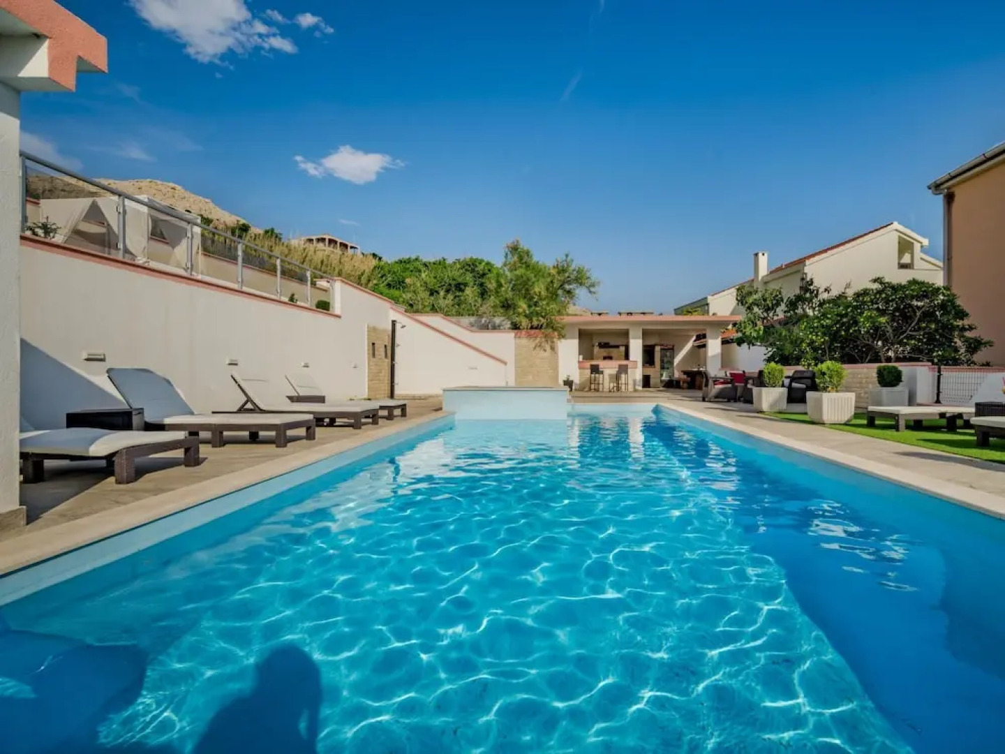 Melandura Dinji ka in Dinji ka