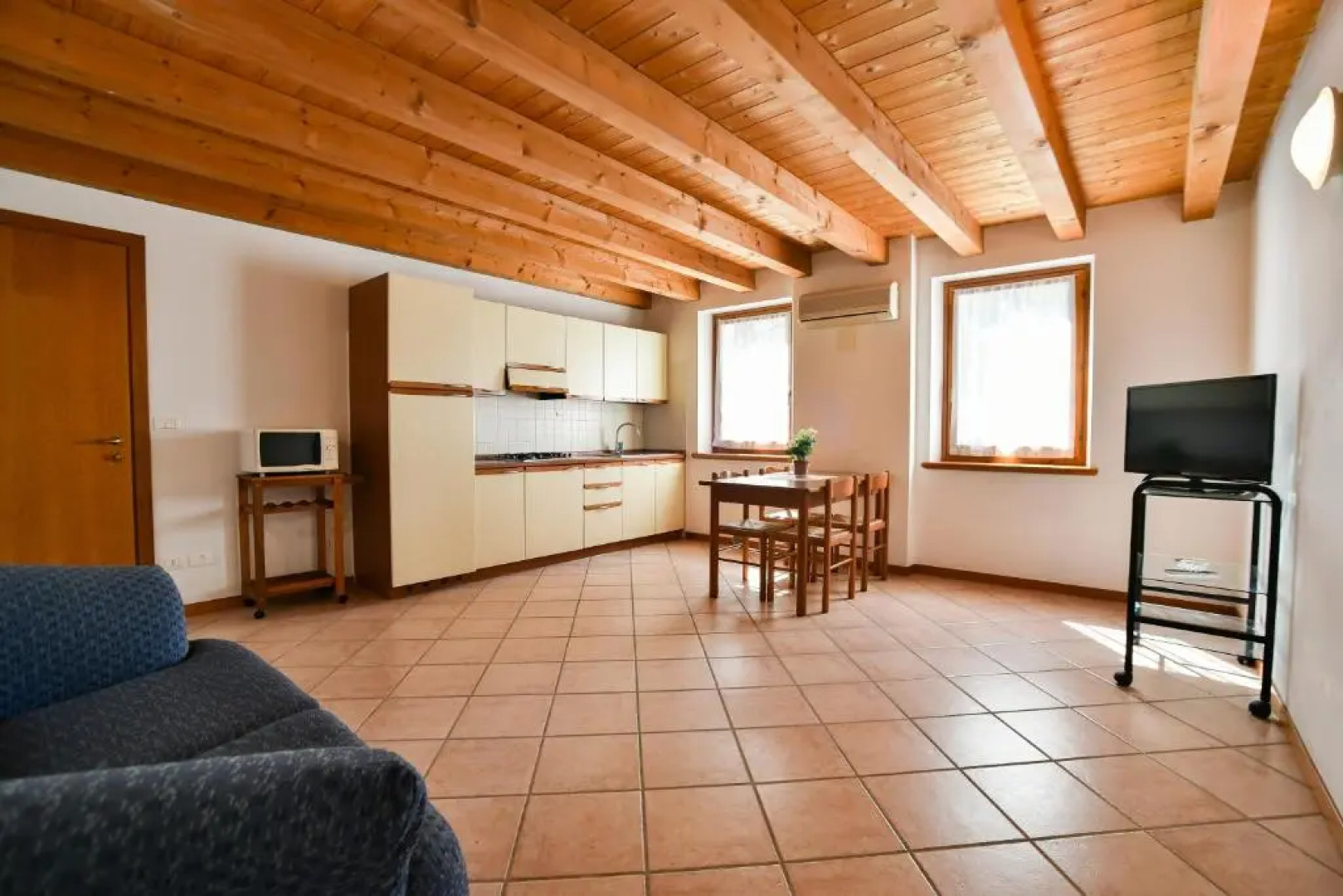 Apartment Colombare Teboi