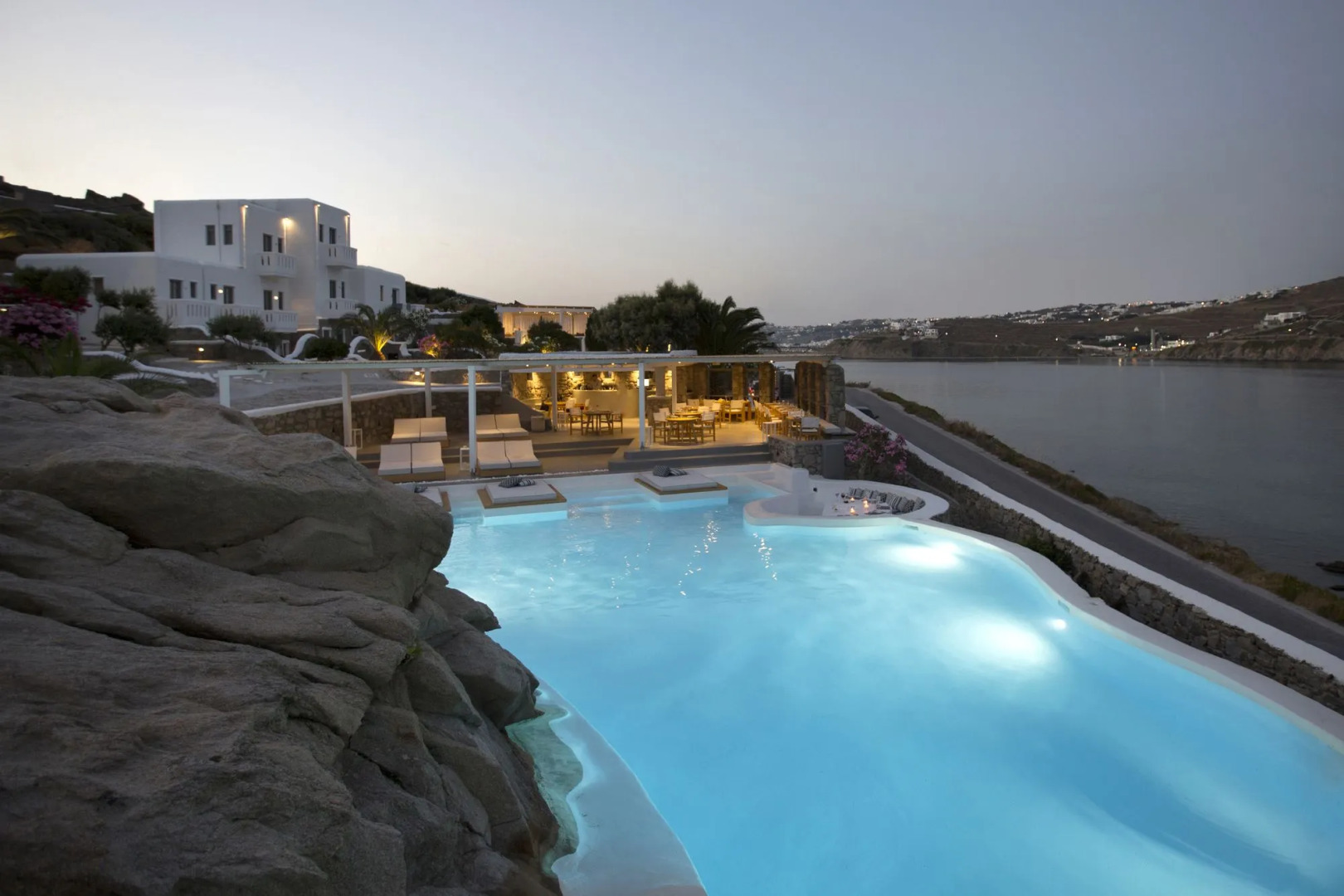 Dreambox Mykonos Suites and Mini Villas