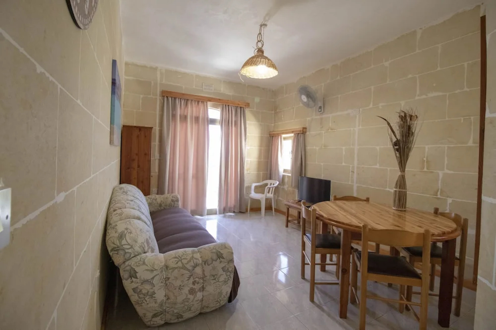 Dolman Complex Apartments