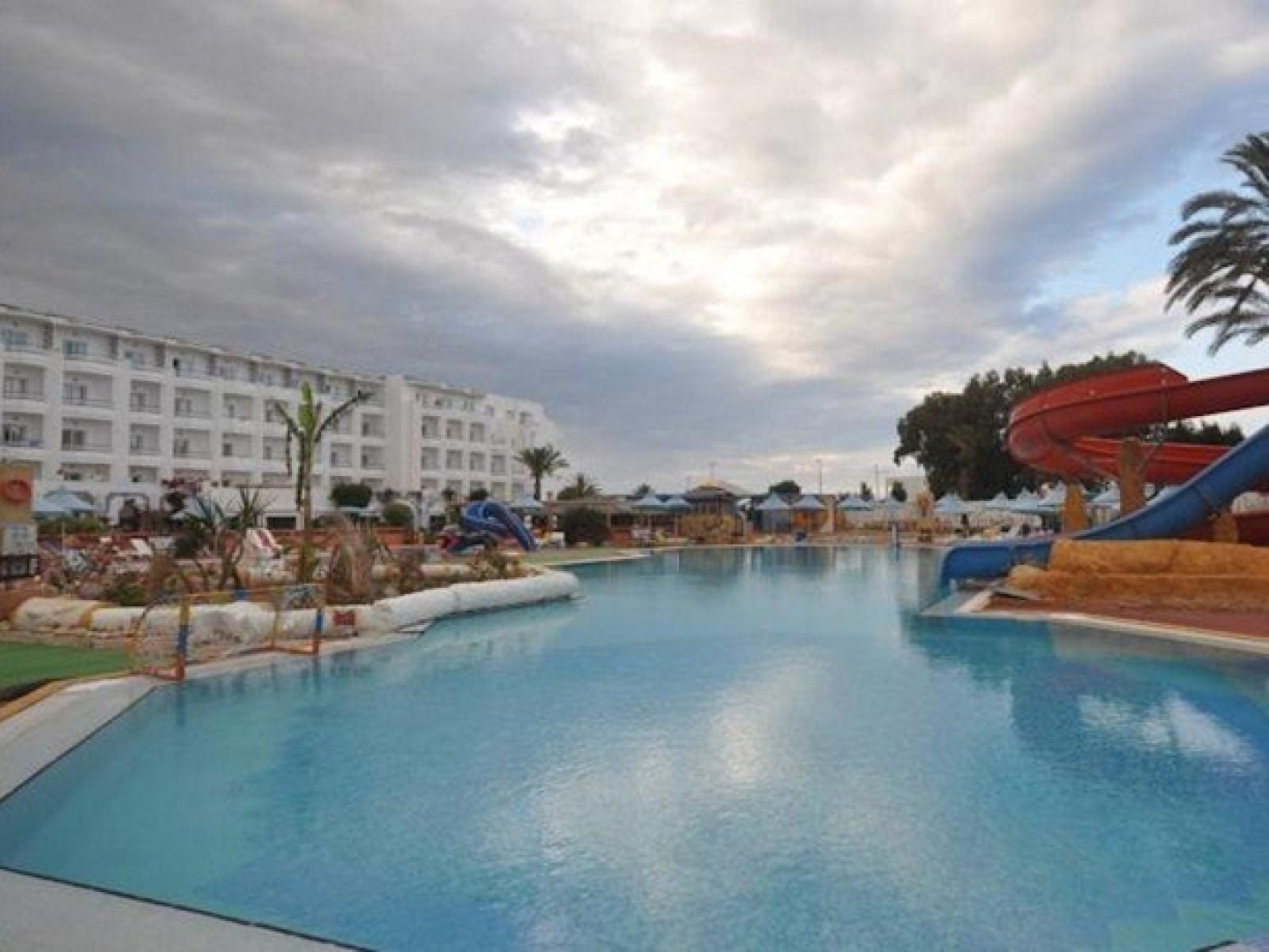 Hotel Chiraz Thalasso Life